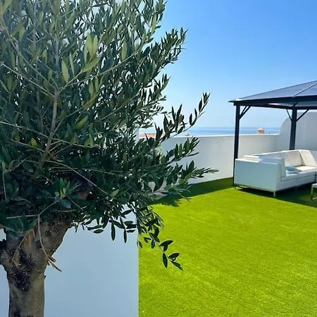 Oceanview Luxury Penthouse * Estepona